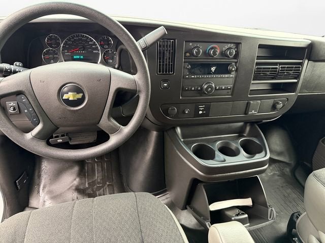 2024 Chevrolet Express Cargo 2500 WT
