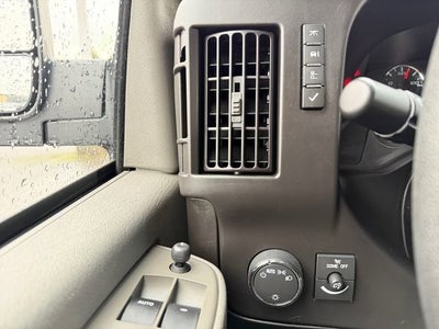 2024 Chevrolet Express Cargo 2500 WT