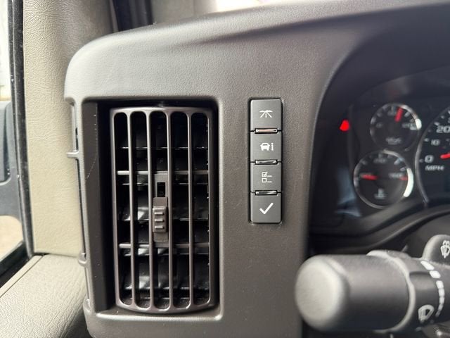 2024 Chevrolet Express Cargo 2500 WT