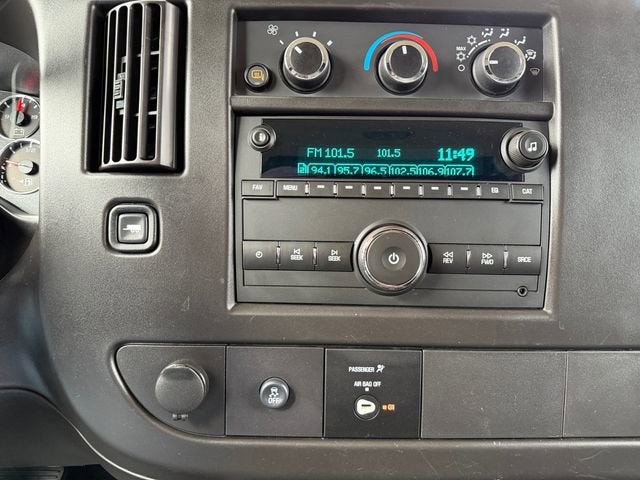 2024 Chevrolet Express Cargo 2500 WT