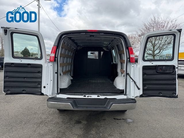 2024 Chevrolet Express Cargo 2500 WT