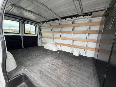 2024 Chevrolet Express Cargo 2500 WT