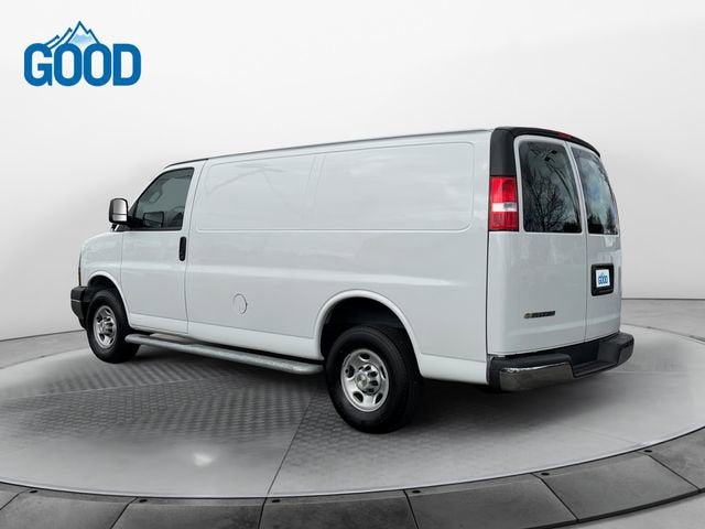 2024 Chevrolet Express Cargo 2500 WT