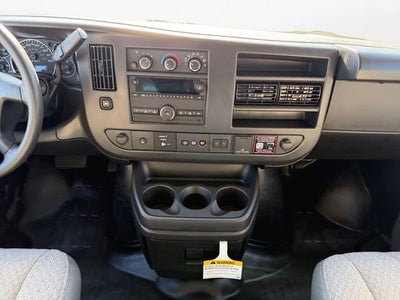 2025 Chevrolet Express Cargo WT