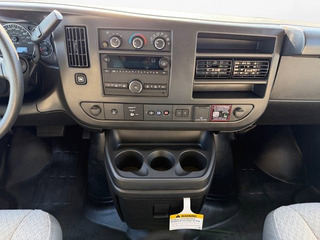 2025 Chevrolet Express Cargo WT