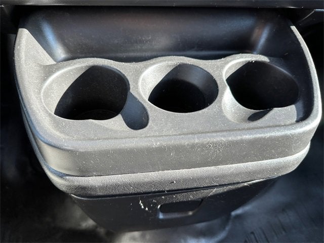 2017 GMC Savana Cutaway 3500 Base