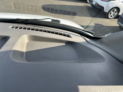 2017 GMC Savana Cutaway 3500 Base