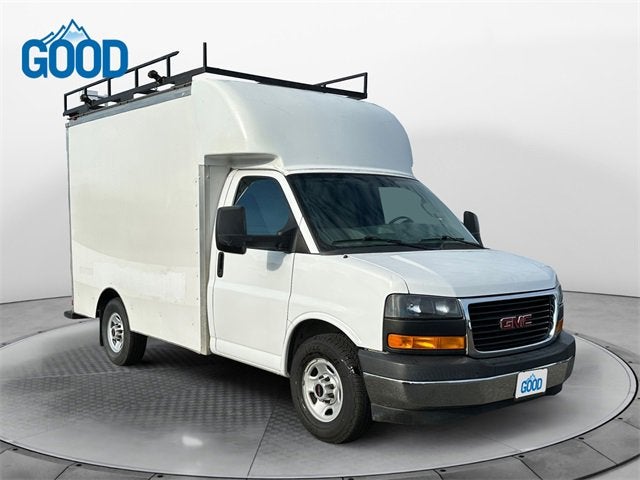 2017 GMC Savana Cutaway 3500 Base