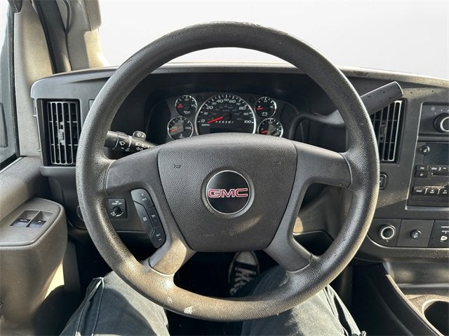 2017 GMC Savana Cutaway 3500 Base