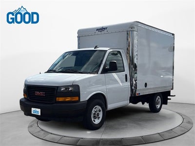 2022 GMC Savana Cutaway 3500 Base