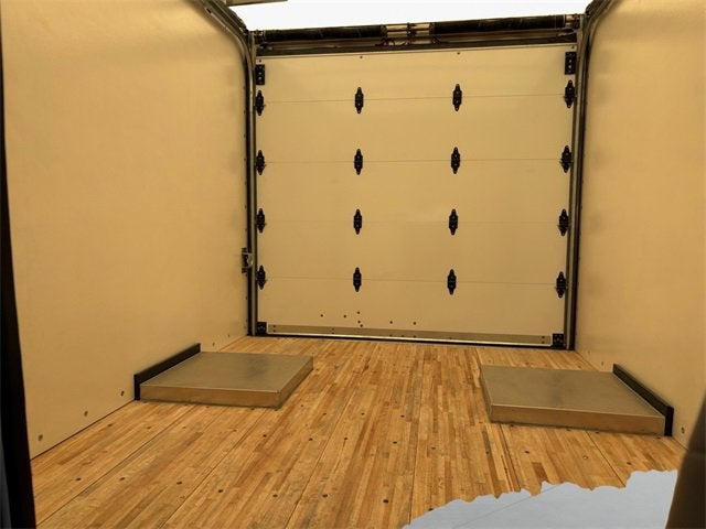 2022 GMC Savana Cutaway 3500 Base