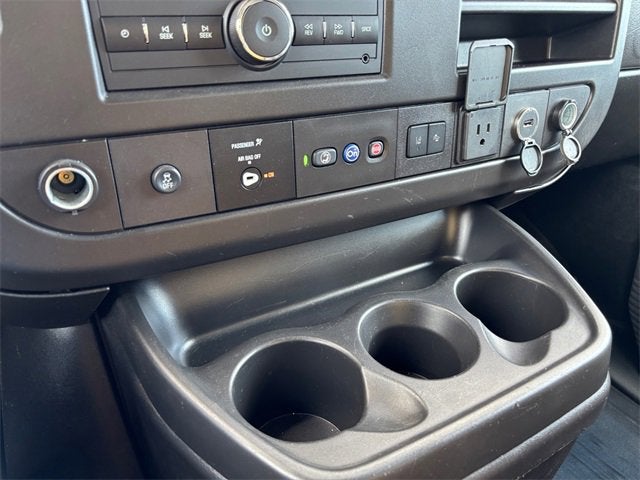 2022 GMC Savana Cutaway 3500 Base