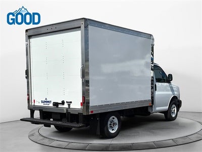 2022 GMC Savana Cutaway 3500 Base