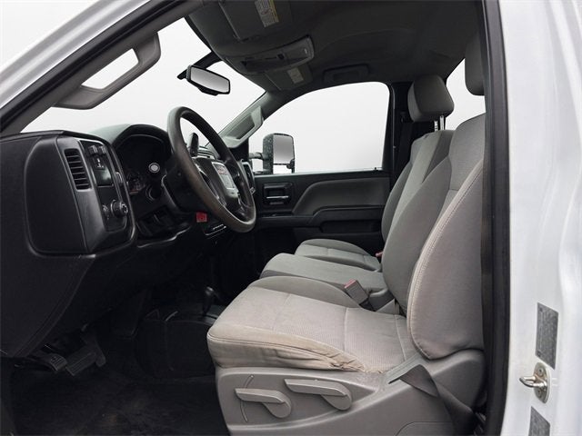 2018 GMC Sierra 3500 HD Chassis Cab Base