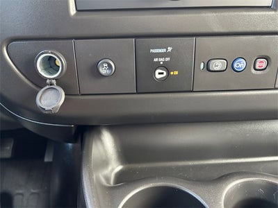 2023 GMC Savana Cutaway 3500 1WT