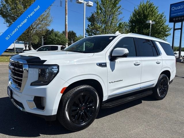 2024 GMC Yukon SLT 4X4's photo