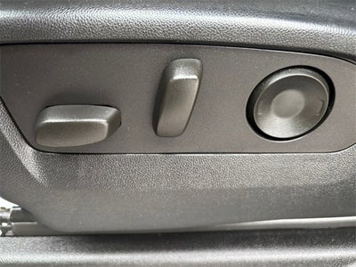 2023 GMC Yukon XL SLE