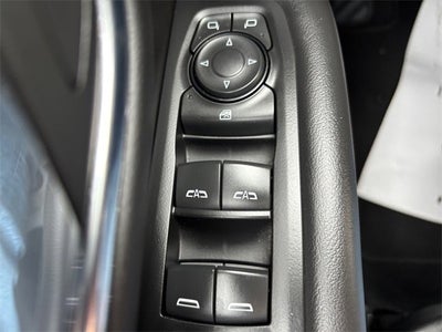 2023 GMC Yukon XL SLE