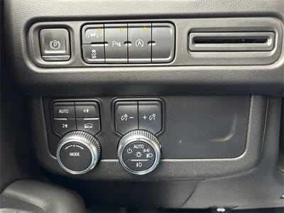 2023 GMC Yukon XL SLE