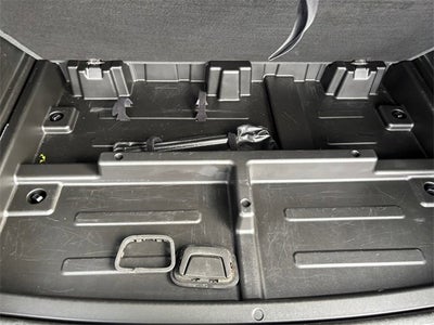 2023 GMC Yukon XL SLE