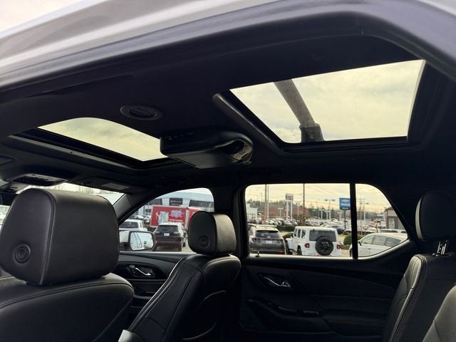 2022 Chevrolet Traverse RS