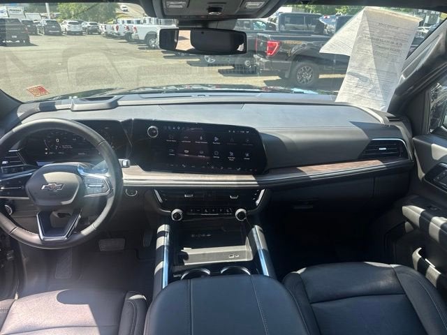 2025 Chevrolet Suburban Z71