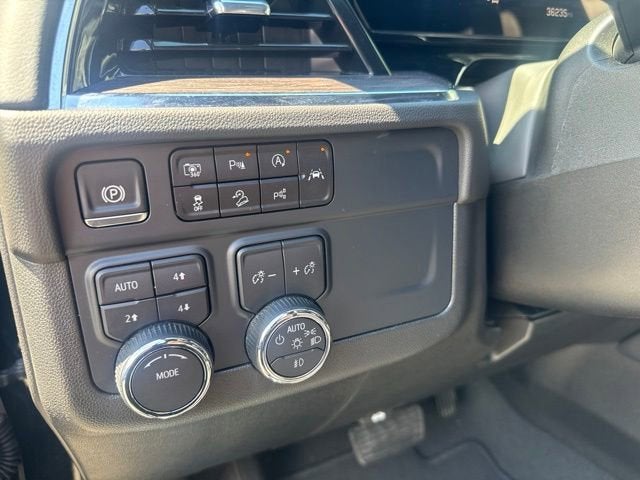 2025 Chevrolet Suburban Z71