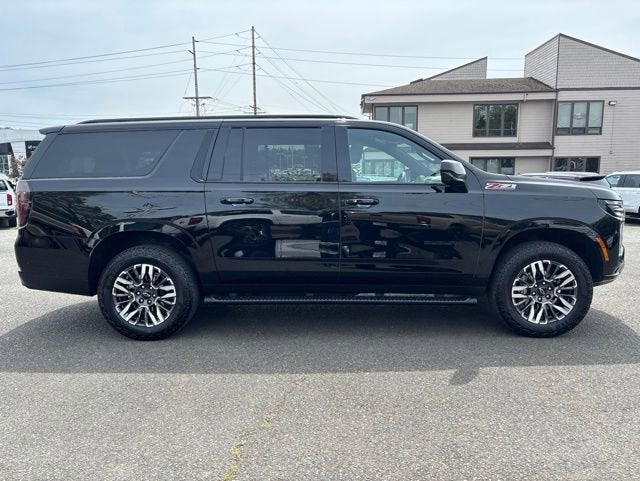 2025 Chevrolet Suburban Z71