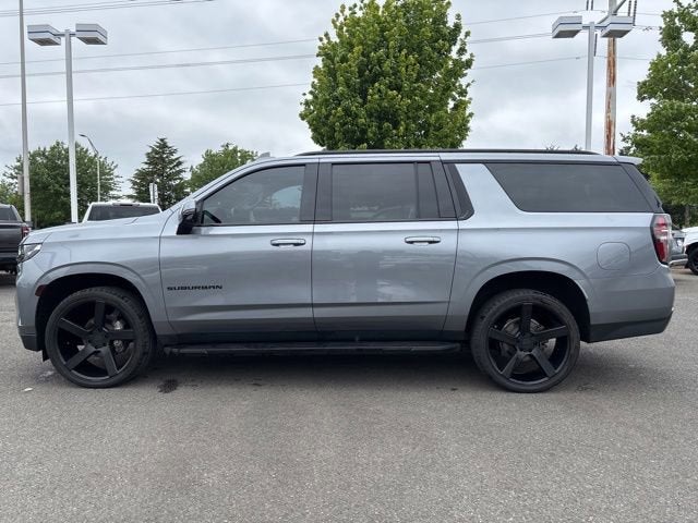 2022 Chevrolet Suburban RST