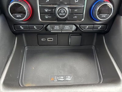 2022 Chevrolet Suburban RST
