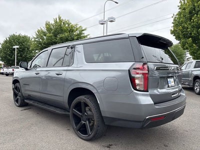 2022 Chevrolet Suburban RST