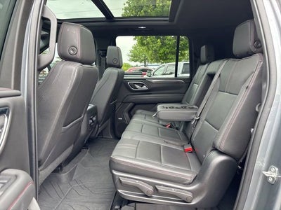 2022 Chevrolet Suburban RST