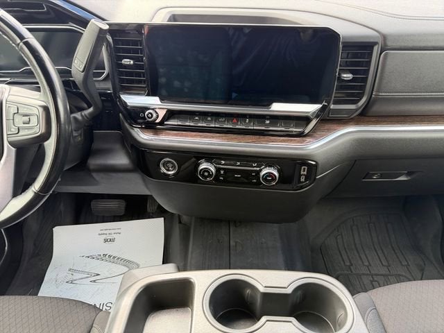 2023 GMC Sierra 1500 SLE