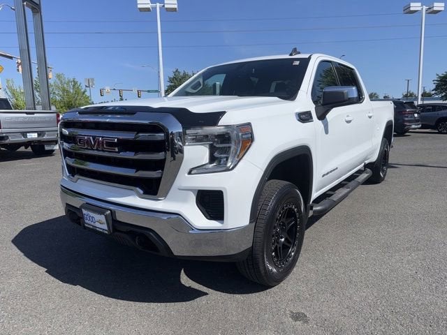 2019 GMC Sierra 4WD Crew Cab Short Box SLE's photo