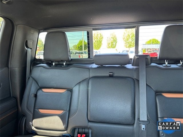 2023 GMC Sierra 1500 AT4