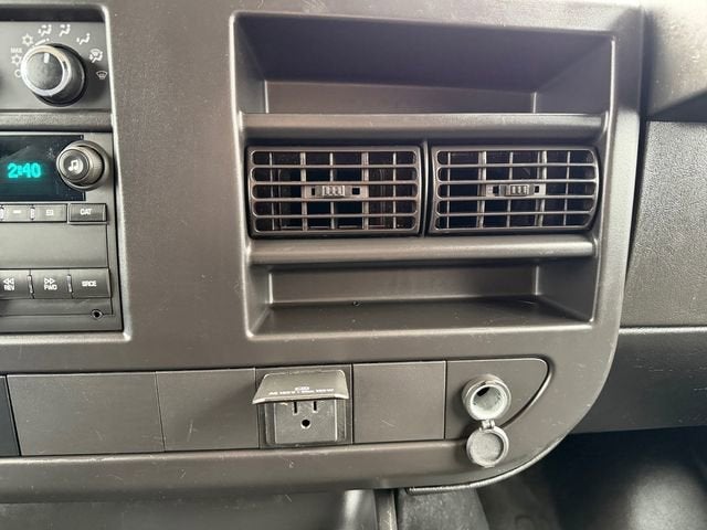 2024 GMC Savana Cargo 2500 Work Van