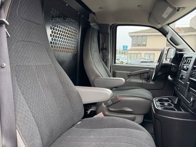 2024 GMC Savana Cargo 2500 Work Van