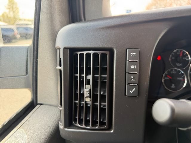 2024 GMC Savana Cargo 2500 Work Van