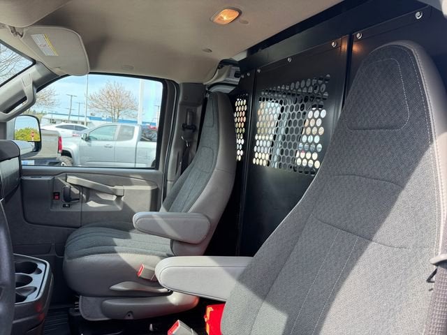 2024 GMC Savana Cargo 2500 Work Van