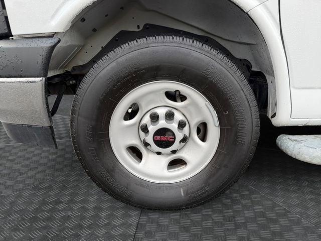 2024 GMC Savana Cargo 2500 Work Van