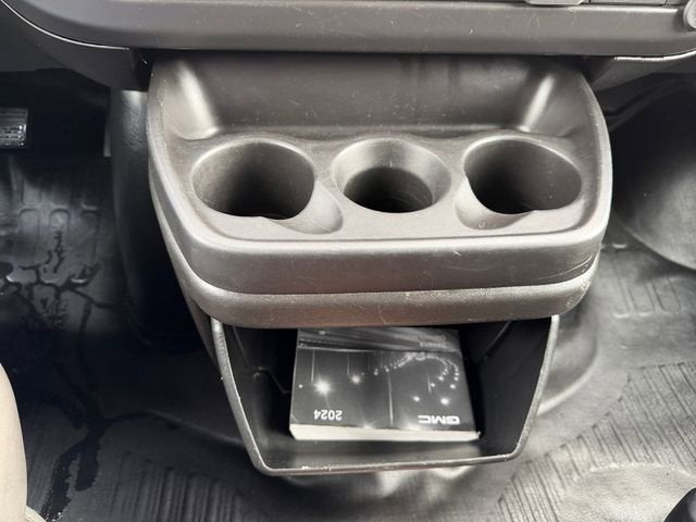 2024 GMC Savana Cargo 2500 Work Van