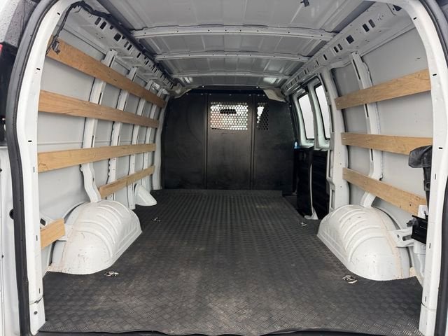 2024 GMC Savana Cargo 2500 Work Van