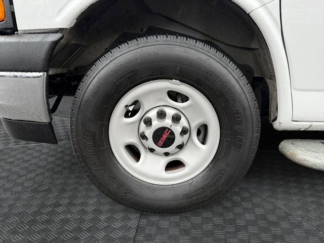 2024 GMC Savana Cargo 2500 Work Van