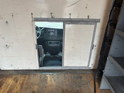 2017 Chevrolet Express Cutaway 3500 Base