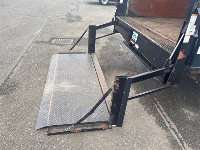 2017 Chevrolet Express Cutaway 3500 Base