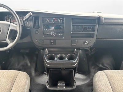 2017 Chevrolet Express Cutaway 3500 Base