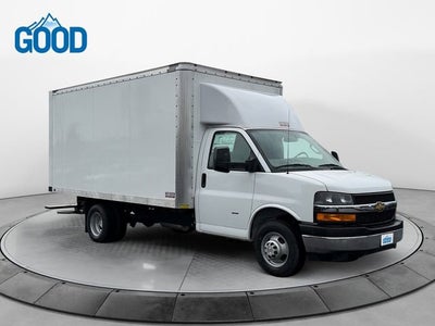 2025 Chevrolet Express Cutaway 3500 1WT