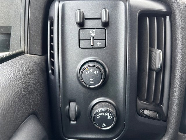 2021 Chevrolet Silverado 5500 HD Work Truck