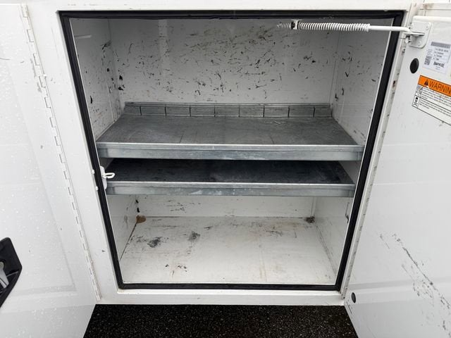 2022 INTERNATIONAL CV515 Base