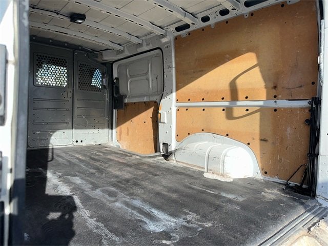 2021 Nissan NV Cargo SV